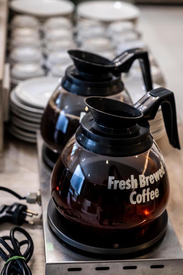The Airport Courtyard Suvarnabhumi Airport Bangkok Luaran gambar Coffee percolator