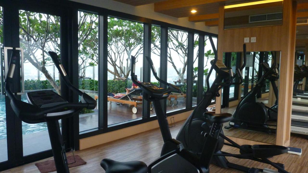 The Airport Courtyard Suvarnabhumi Airport Bangkok Luaran gambar The gym at the 39th floor